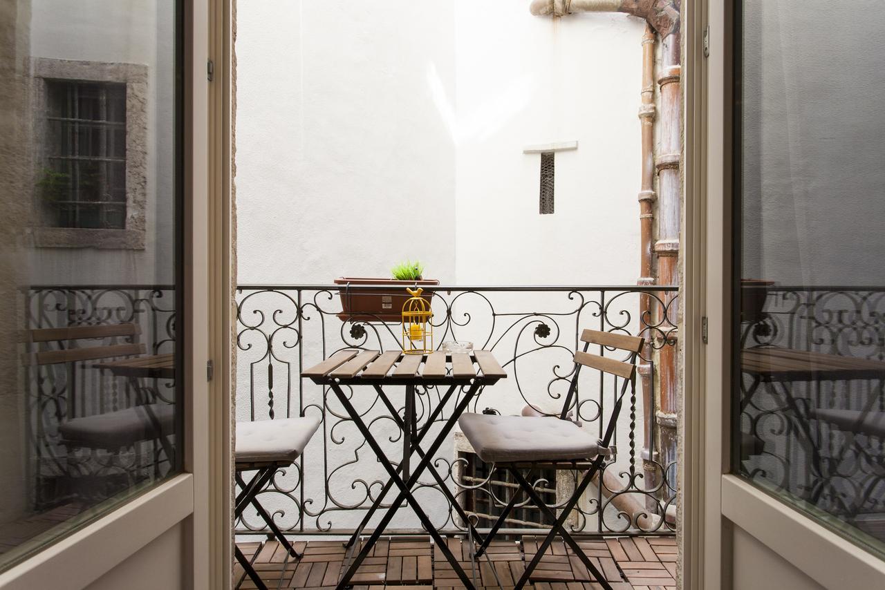 Downtown Madalena By Homing Apartment Lisbon Bagian luar foto